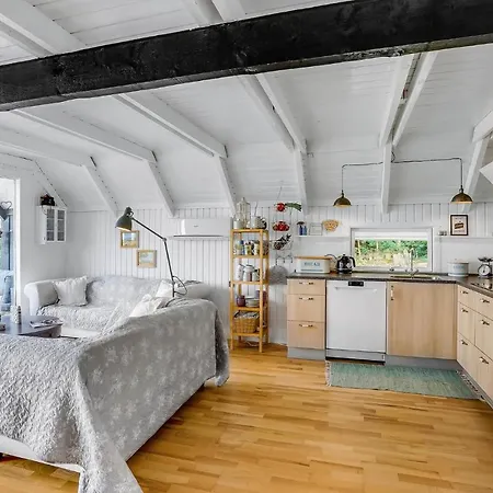 Gorgeous In With Sauna Feriehus Roslev