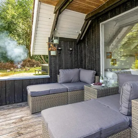 Gorgeous In With Sauna Feriehus *