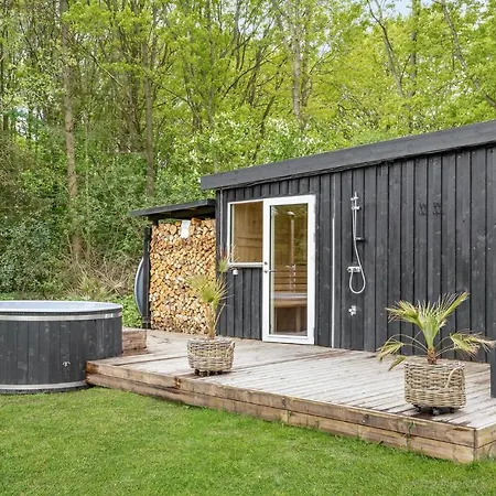 Gorgeous In With Sauna Feriehus