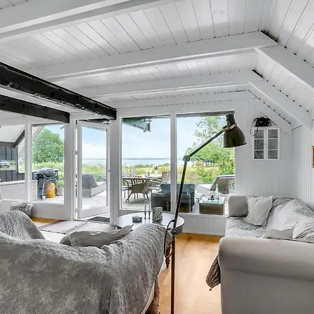 Feriehus Gorgeous In With Sauna Roslev