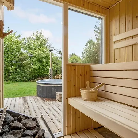 Feriehus Gorgeous In With Sauna